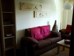Alquiler de pisos en Ponferrada (Sala de estar con muebles modernos)

